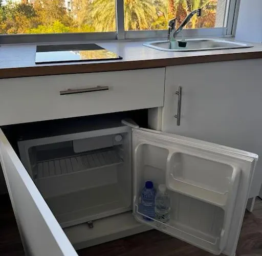 Smart Deluxe Studion6 Private Kitchenette Bathroom To 200m Marina Port 900m * Limisso