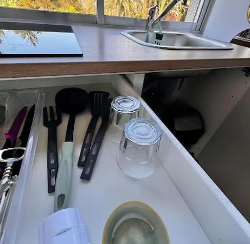 Appartamento Smart Deluxe Studion6 Private Kitchenette Bathroom To 200m Marina Port 900m